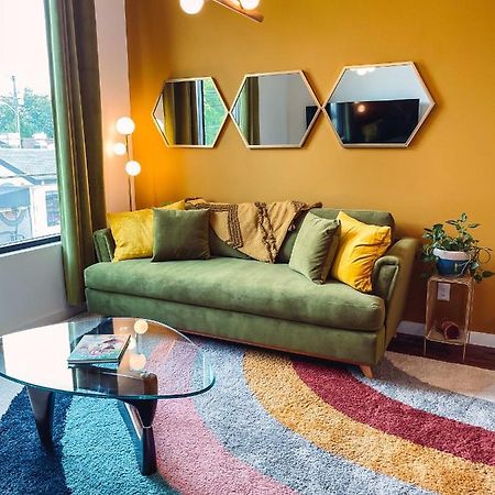 Vintage Vibes - Minutes From The Broadway Buzz Villa Nashville Bagian luar foto