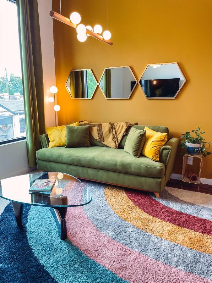 Vintage Vibes - Minutes From The Broadway Buzz Villa Nashville Bagian luar foto