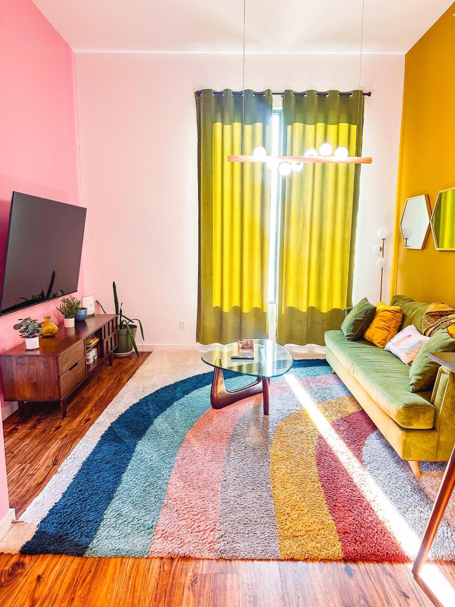 Vintage Vibes - Minutes From The Broadway Buzz Villa Nashville Bagian luar foto